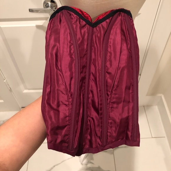 Jeune Europe Red Vintage Corset - Picture 12 of 15